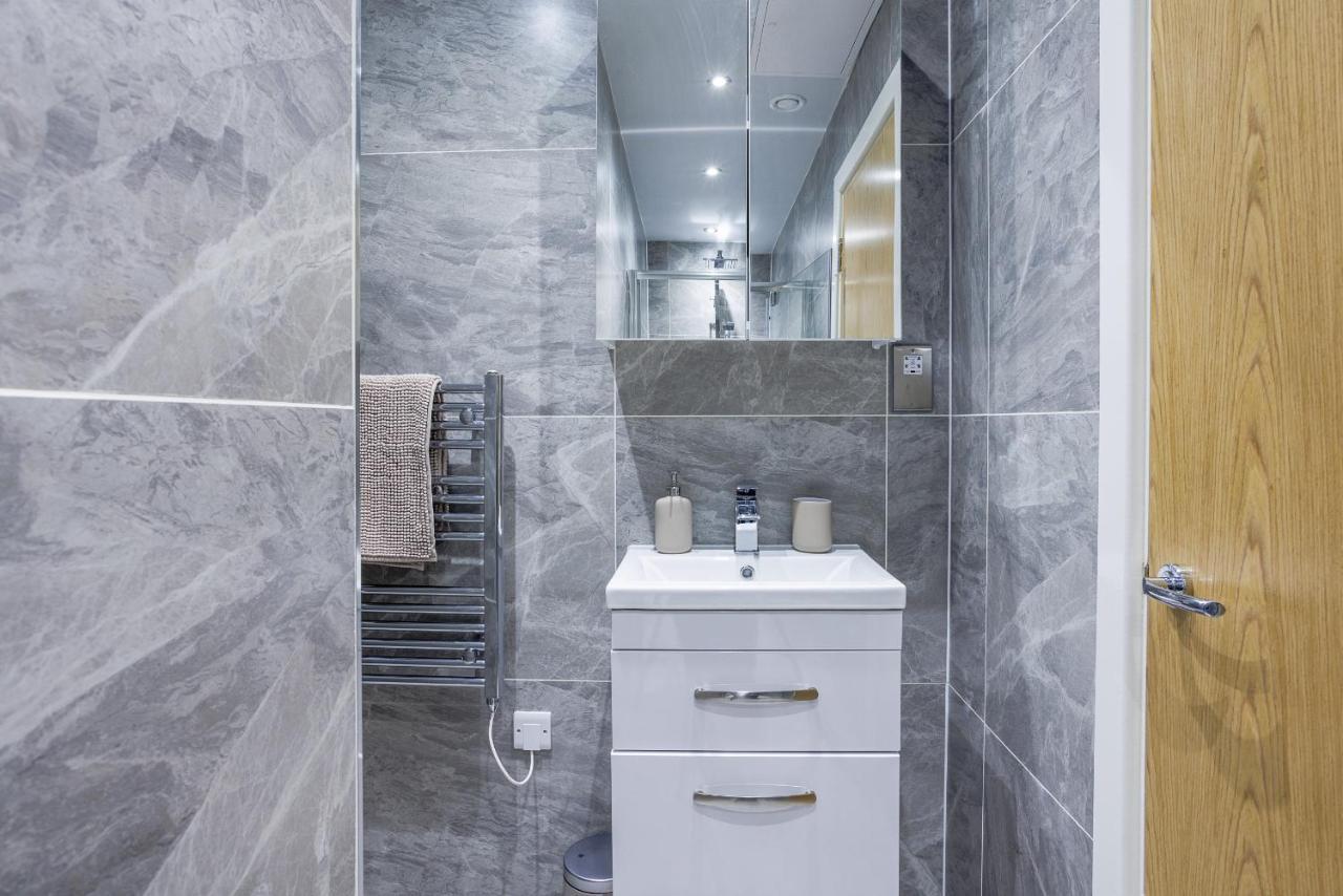 Luxury Apartment 5 Min To City Centre*Free Parking 泰恩河畔纽卡斯尔 外观 照片